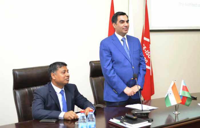 Indian ambassador visits Baku Higher Oil School
