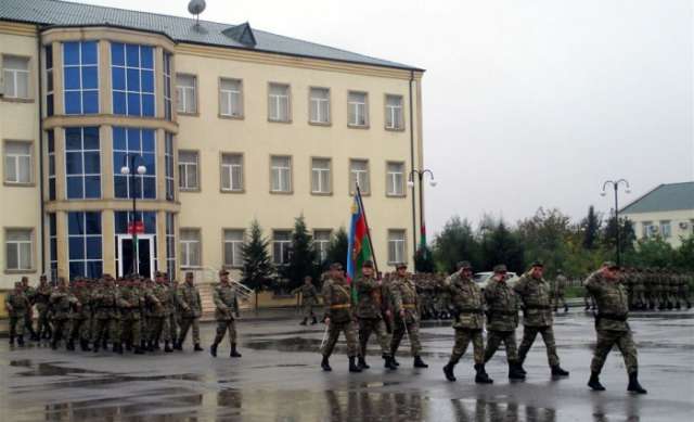 Battle Flag presented to military unit of Azerbaijani Air Force