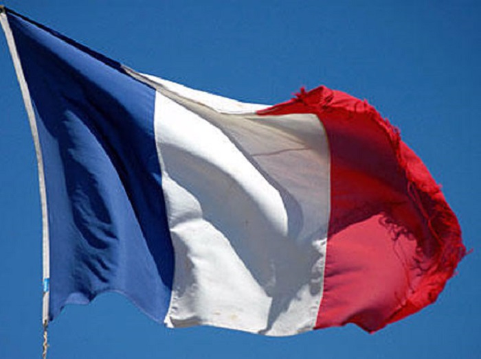 Ambassade: la France ne vend pas des armes aux parties du conflit du Haut-Karabakh