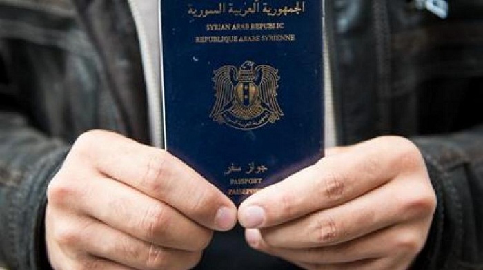 L`EI a la capacité de créer de faux passeports