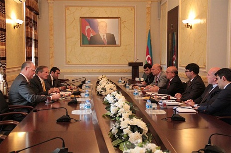 Mubariz Gurbanli receives US ambassador to Azerbaijan