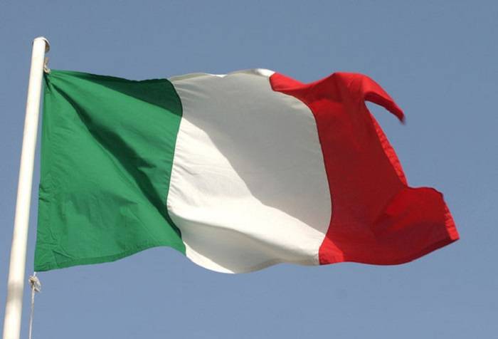 İtaliya səfirliyi viza problemi barədə açıqlama yaydı 