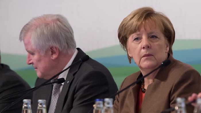 Merkel und Seehofer legen Streit bei