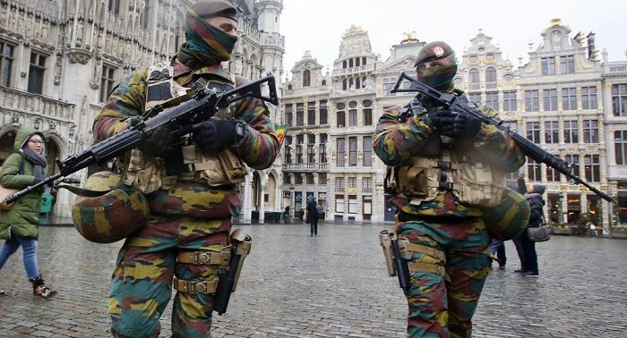 La Belgique prolonge la présence des militaires dans la rue jusqu`en mars
