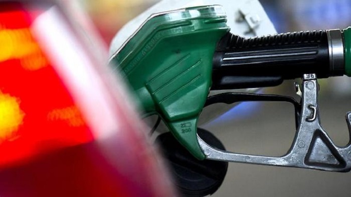 Benzin und Heizöl sollen teurer werden