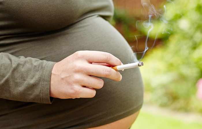 Le risque d'avoir un bébé léger existe même avec 1 à 4 cigarettes par jour