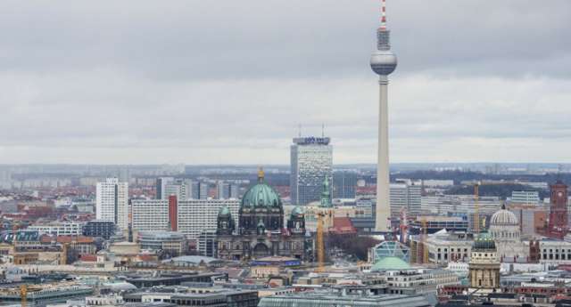 Suspicious object forces evacuation of SPD Party HQ in Berlin