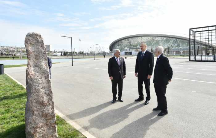 Präsident Ilham Aliyev besucht Lagerstätte Bibiheybet