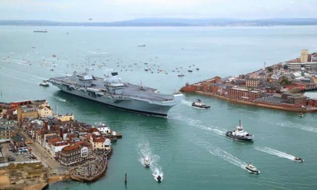 HMS Queen Elizabeth, UK's newest and biggest aircraft carrier, springs a leak