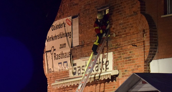 Verbrenne was dir nicht passt! - Syrer legt Brand in Flüchtlingsunterkunft in Bingen 