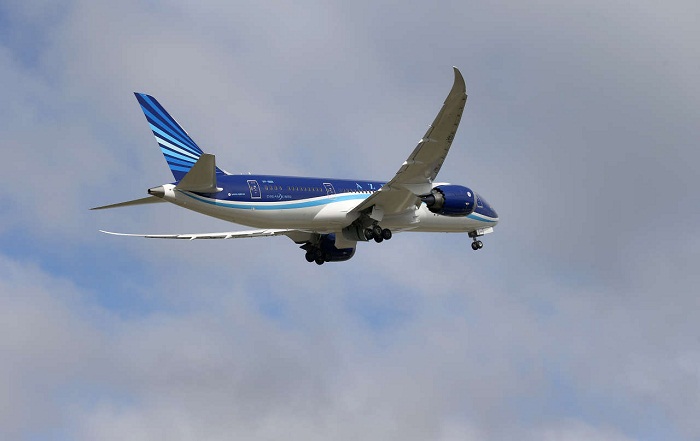 Bakı-Tbilisi aviareyslərinin vaxtı dəyişəcək