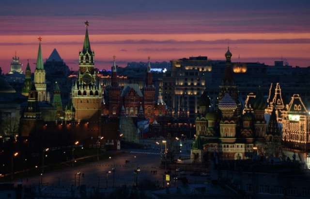 Bombendrohung in Moskau - Filmcenter evakuiert (FOTOS und VIDEO)