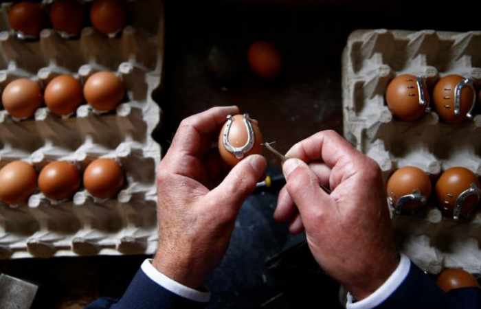 No yolk! Bosnian villagers shoe eggs to keep age-old craft alive