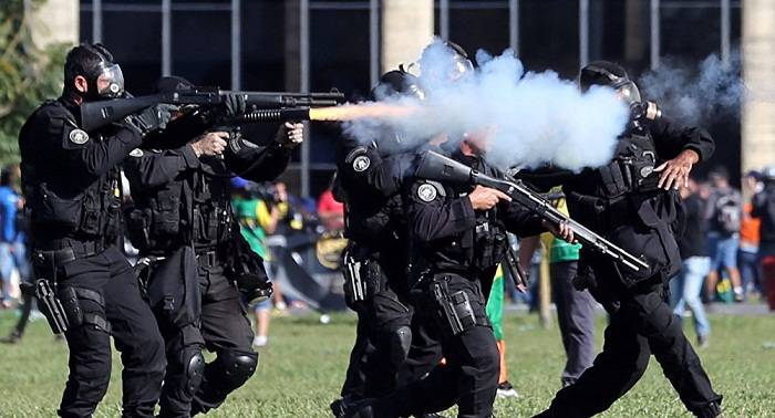 "En Brasilia los policías estaban armados hasta los dientes"
