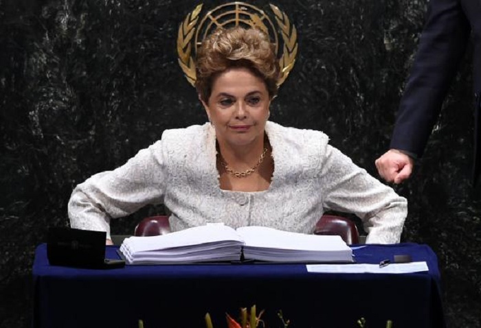 Suspended Brazilian President says she won`t resign voluntarily