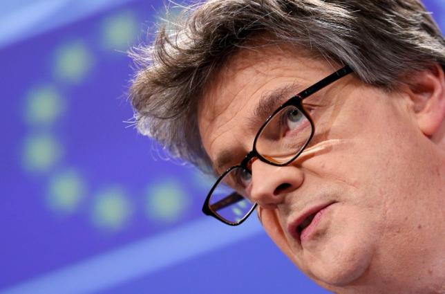 Britain`s EU commissioner, finance chief Hill, resigns