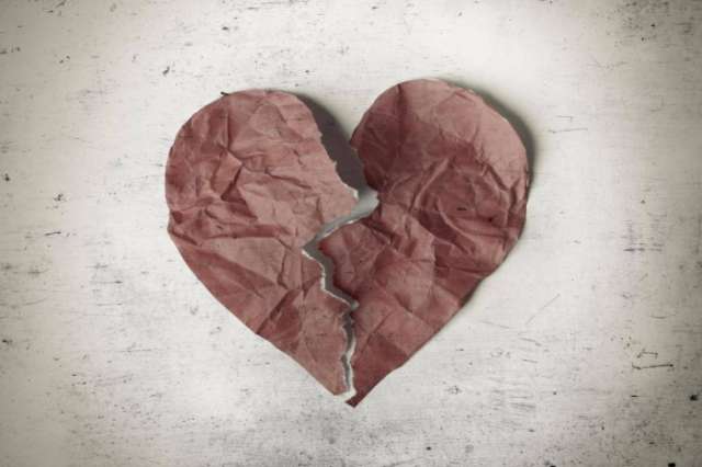 Broken heart can cause same type of long-term damage as a heart attack