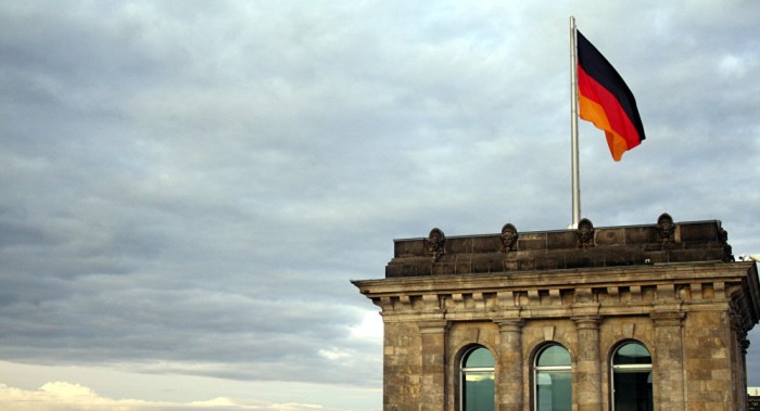 La declaración de Bundestag respecto a las luchas de abril