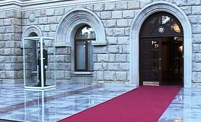 Müdafiə Nazirliyində `qaynar xətt` yaradıldı
