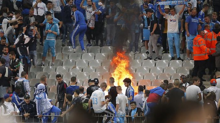 Kontrollen am Stade de France versagen