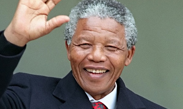 Un agent de la CIA aurait contribué à l`arrestation de Mandela