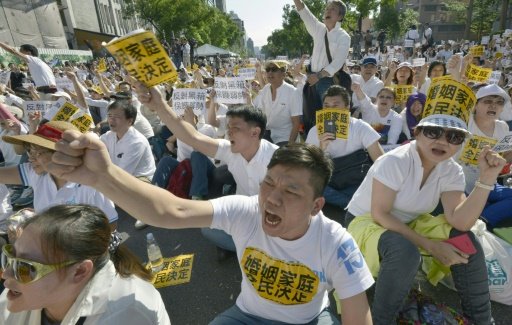 Manifestation à Taïwan contre le mariage gay