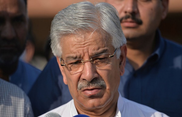 Pakistan: un ministre piégé par une fausse information sur une menace nucléaire