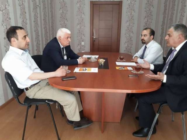 Armenia-Azerbaijan Peace Platform members hold meeting