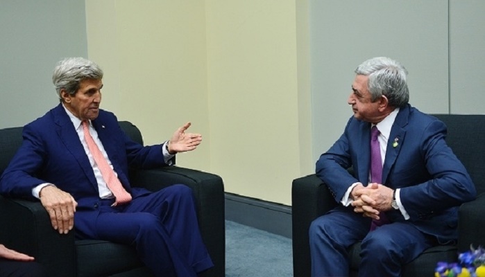 Kerry meets with Armenian President