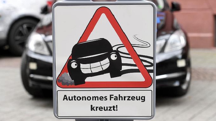 Gesetz für automatisiertes Fahren in Arbeit