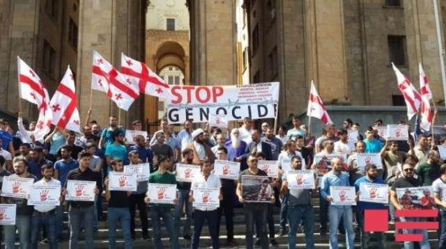 Georgian Azerbaijanis stage protest over Myanmar violence