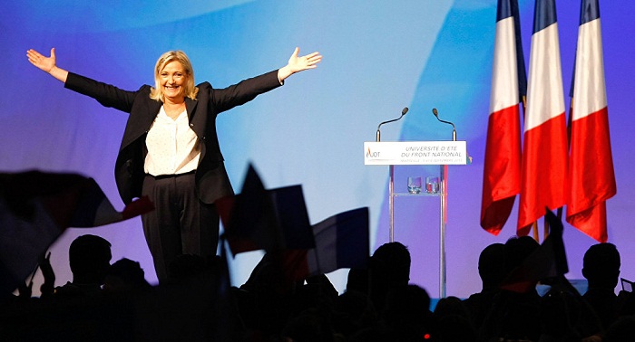 Marine Le Pen officialise sa candidature à l`élection présidentielle