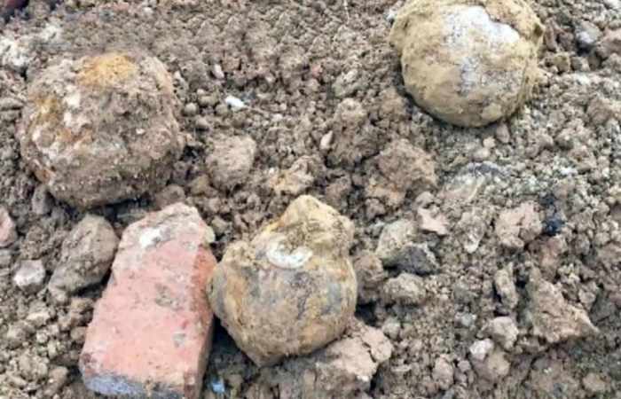 Hundreds of Civil War-era cannonballs found at Pennsylvania construction site