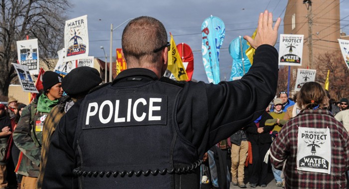 Cierran el Capitolio de Dakota del Norte en EEUU por protesta contra oleoducto