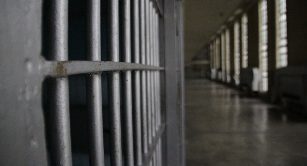   Una pelea en una cárcel de California deja 58 internos heridos  