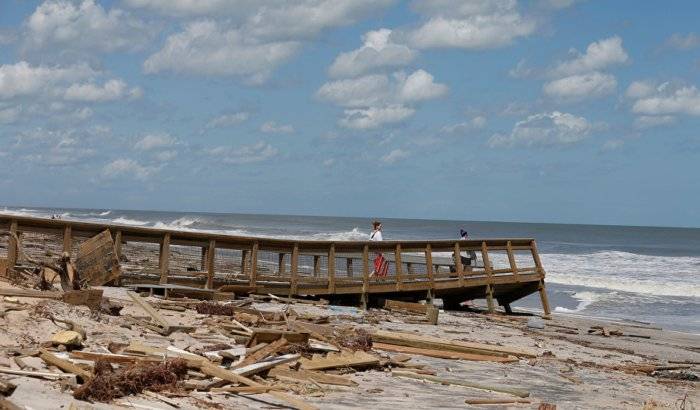 Huracán Irma provoca decenas de muertos a su paso por el Caribe y EEUU 