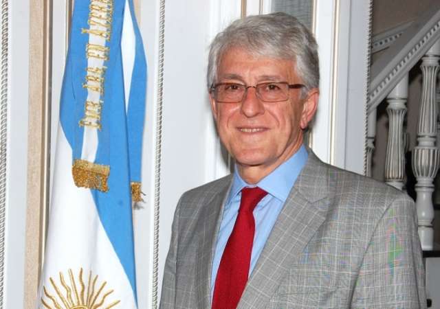 Argentina ready to assist efforts to find peaceful solution to Karabakh conflict - Ambassador 