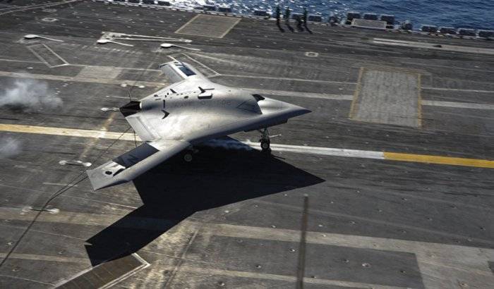 Top Secret: publican una foto del primer dron cisterna de EEUU