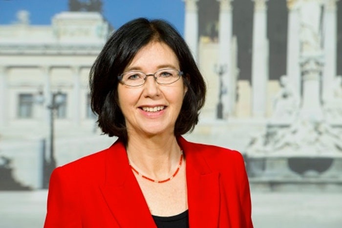 Le nouveau président élu pour l`AP de l`OSCE