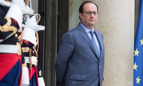 Ukraine: Hollande envisage un sommet au "format Normandie"