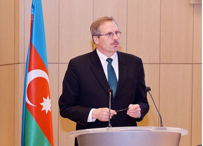 US Ambassador: U.S concern over incidents on contact line