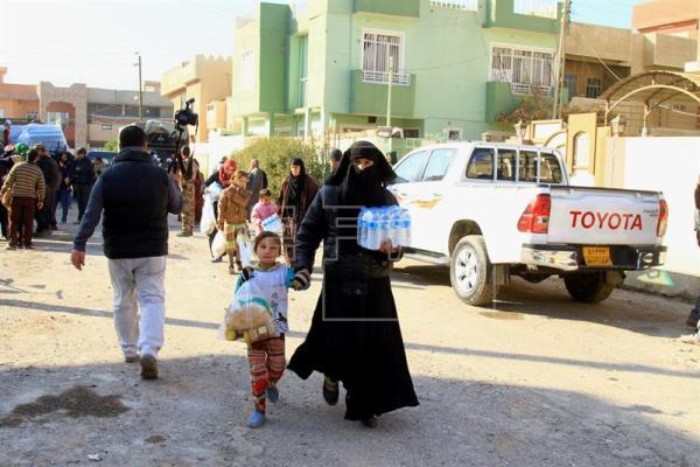 Milicias chiíes rodean Mosul por el oeste y el ejército avanza por otros flancos