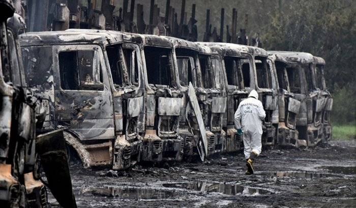 Nuevo ataque incendiario destruye 29 camiones al sur de Chile