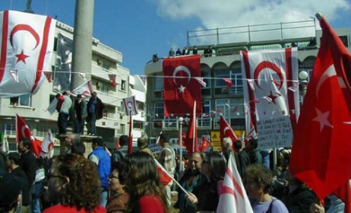 Chypre: la Turquie dément tout retrait de ses troupes