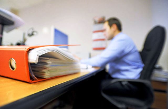 Dövlət qulluqçuları attestasiyadan keçiriləcək