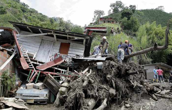 Death Toll in Landslide in Colombia Rises to 290