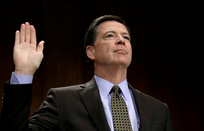 FBI's Comey defends 2016 decision on Clinton email probe