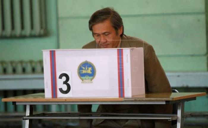 La comisión electoral rechaza al candidato excomunista a las presidenciales