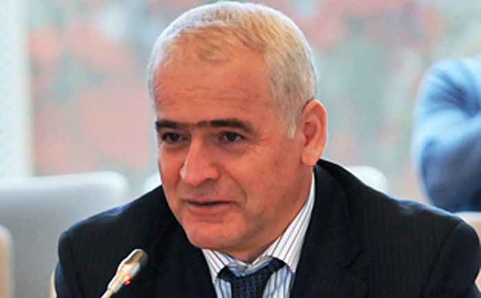 Azerbaijani deputy communication minister retains post