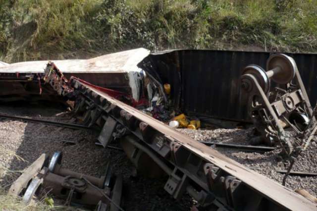 Up to 33 killed as DR Congo train carrying fuel derails